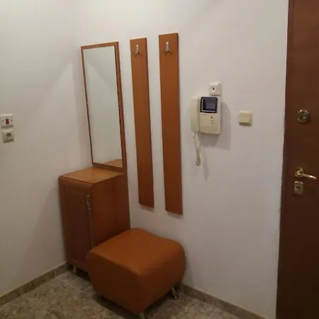 Zornitza One Bedroom * ブルガス